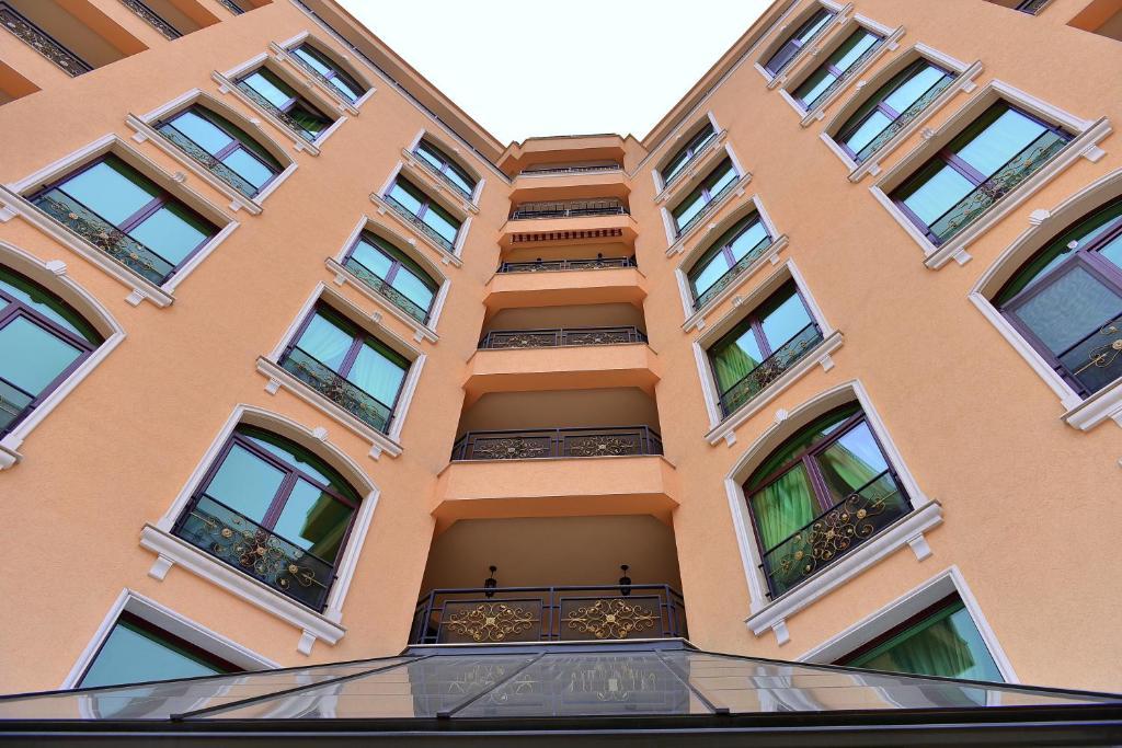 Anastasia Boutique Aparthotel Sofia Bagian luar foto