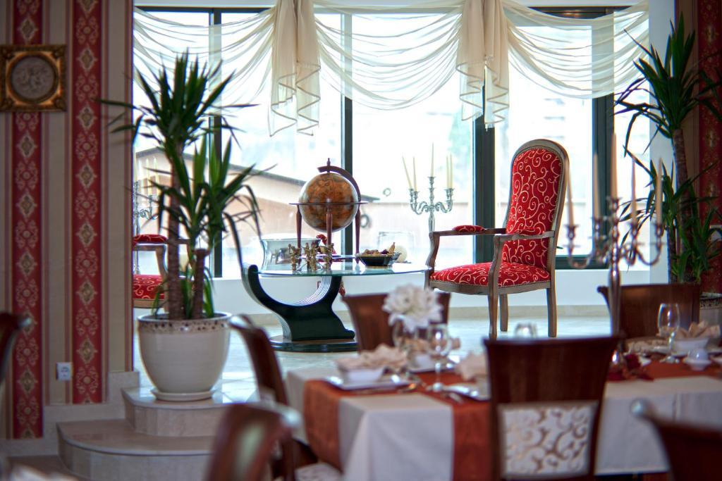 Anastasia Boutique Aparthotel Sofia Bagian luar foto